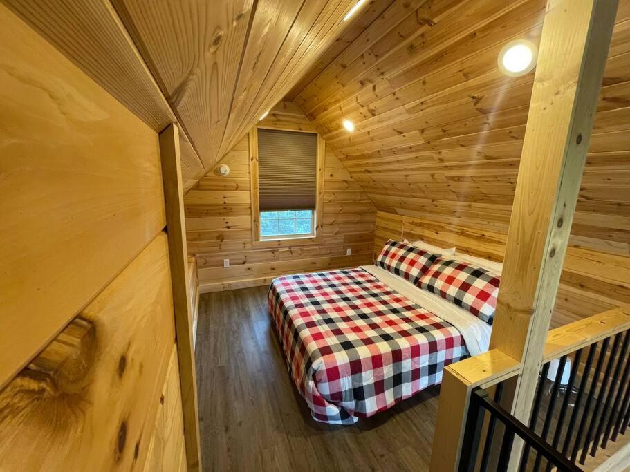 Cozy 1 Bedroom Cabin In The Heart Of Jonesborough Exterior foto